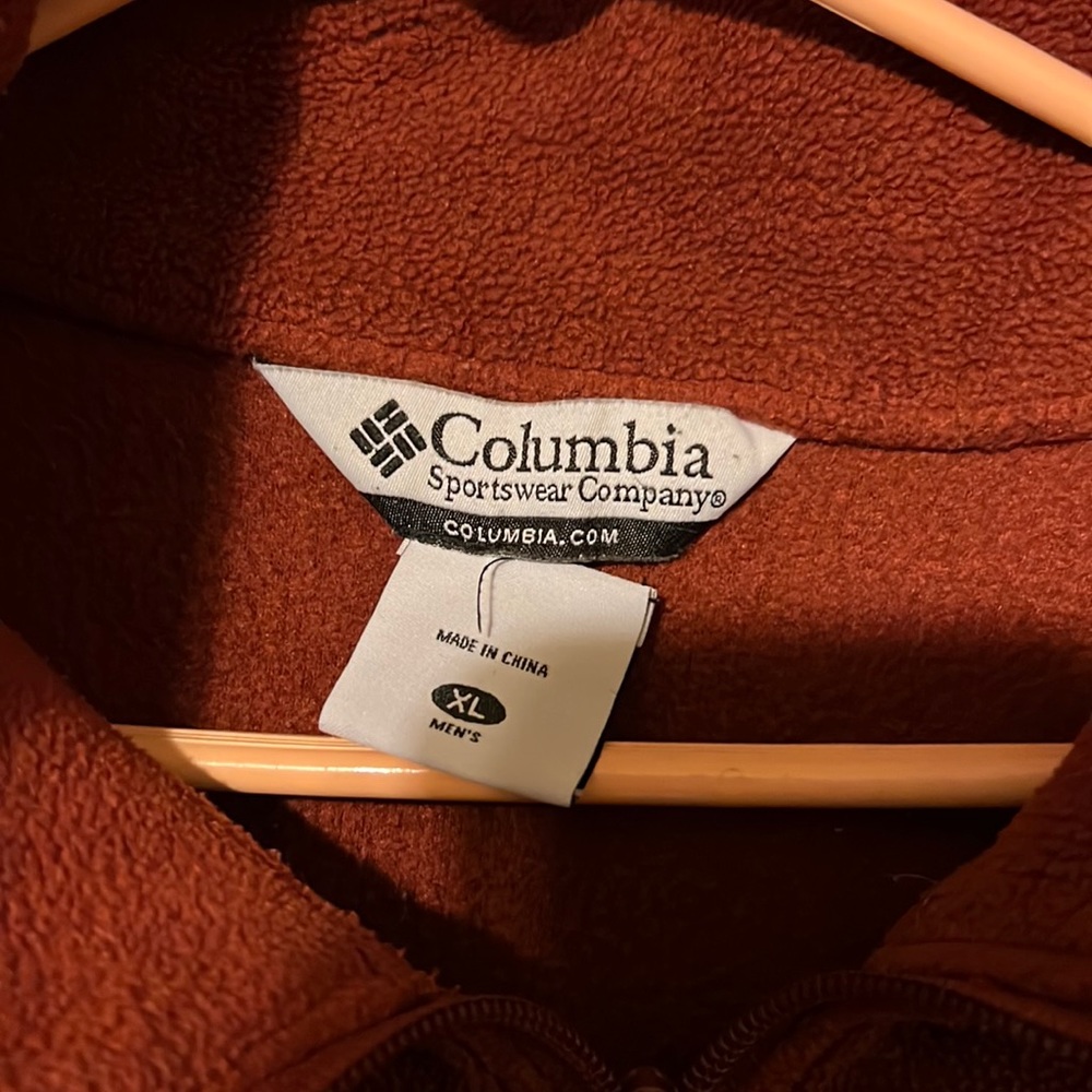 Columbia sportswear, best zip up extra large, dark brown